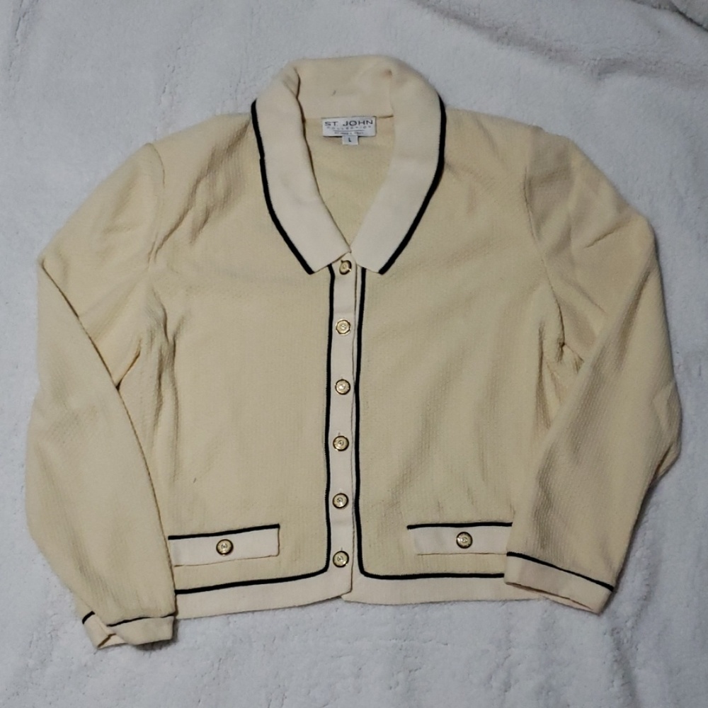 SALE*** St. John's Collection suit